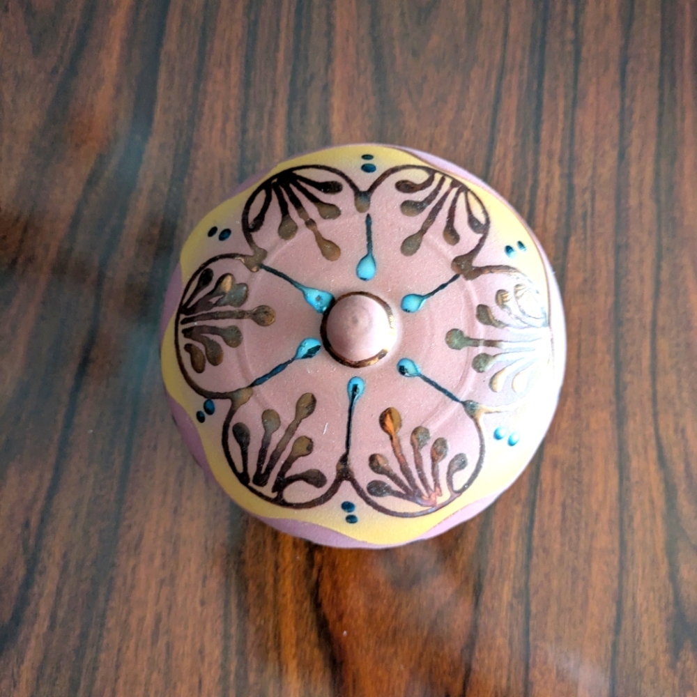 Handpainted Pottery Trinket Box.  Beautiful Design & Colors  Excellent Condition